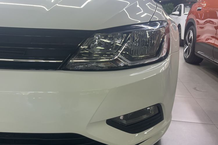 Used Volkswagen Lamando 2018 280TSI DSG Comfort Edition Left Front Headlight
