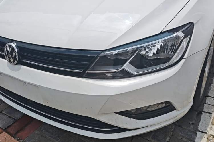 Used Volkswagen Lamando 2018 280TSI DSG Comfort Edition Left Front Headlight