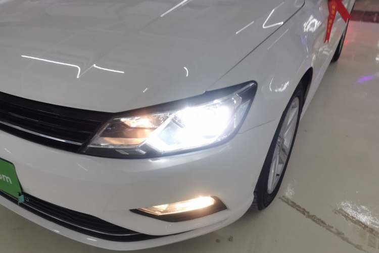 Used Volkswagen Lamando 2018 280TSI DSG Comfort Edition Left Front Headlight