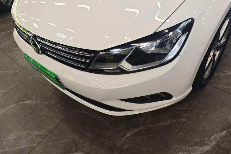 Used Volkswagen Lamando 2018 230TSI DSG Fashion Edition Left Front Headlight