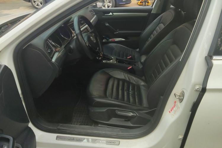 Used Volkswagen Lamando 2018 280TSI DSG Comfort Edition Left Front Seat