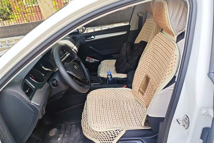 Used Volkswagen Lamando 2018 230TSI DSG Fashion Edition Left Front Seat