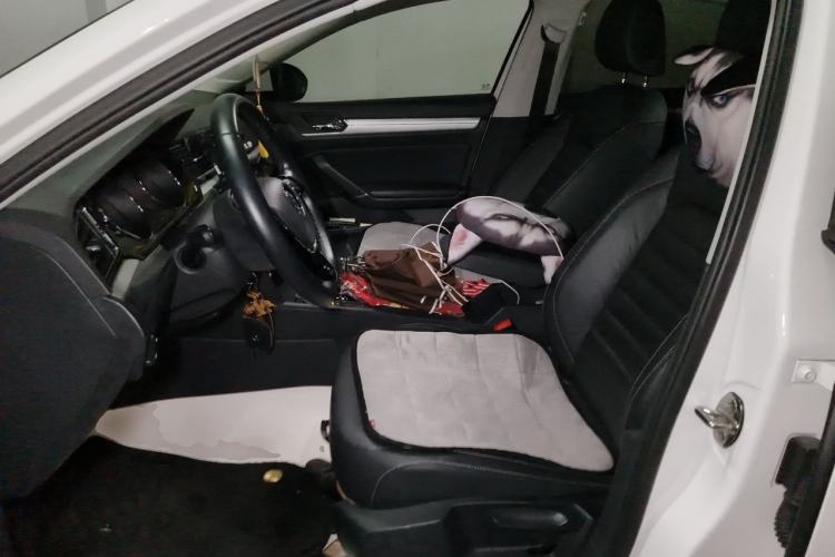 Used Volkswagen Lamando 2018 280TSI DSG Comfort Edition Left Front Seat