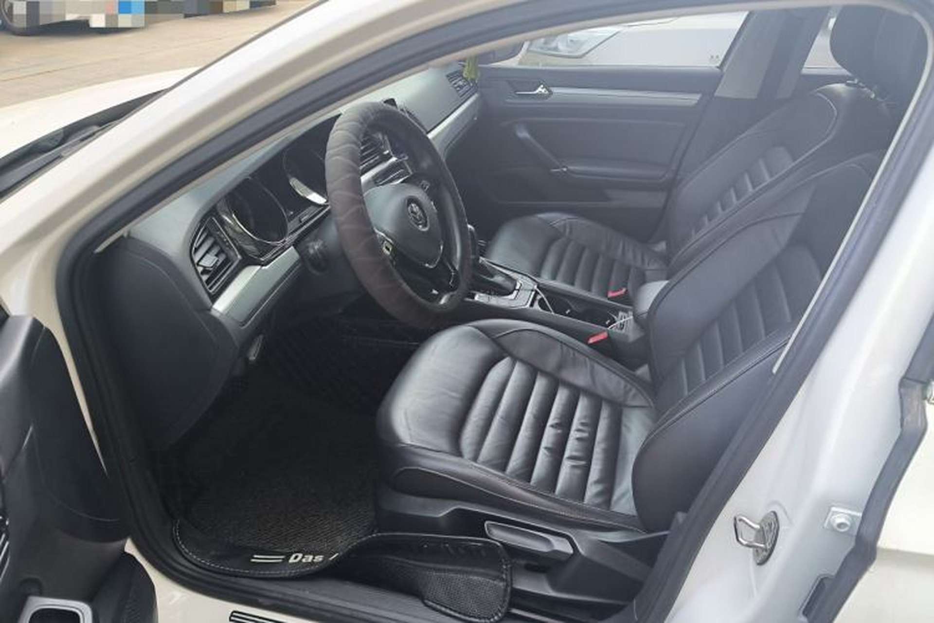 Used Volkswagen Lamando 2018 280TSI DSG Comfort Edition Left Front Seat
