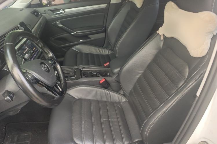 Used Volkswagen Lamando 2018 280TSI DSG Luxury Edition Left Front Seat