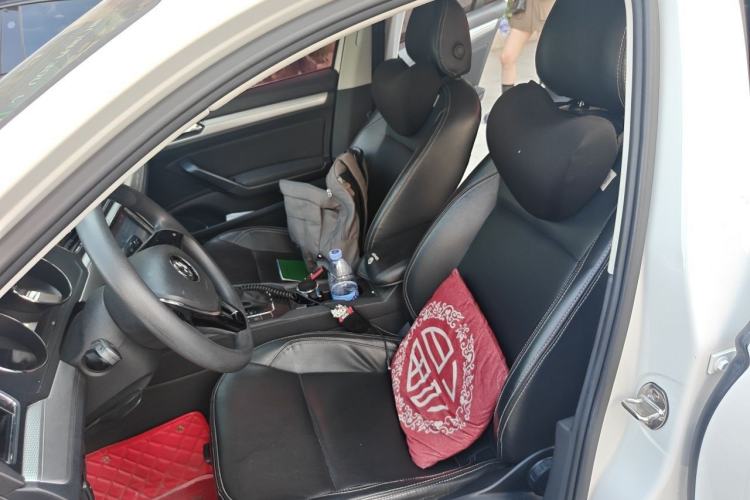 Used Volkswagen Lamando 2018 230TSI DSG Fashion Edition Left Front Seat