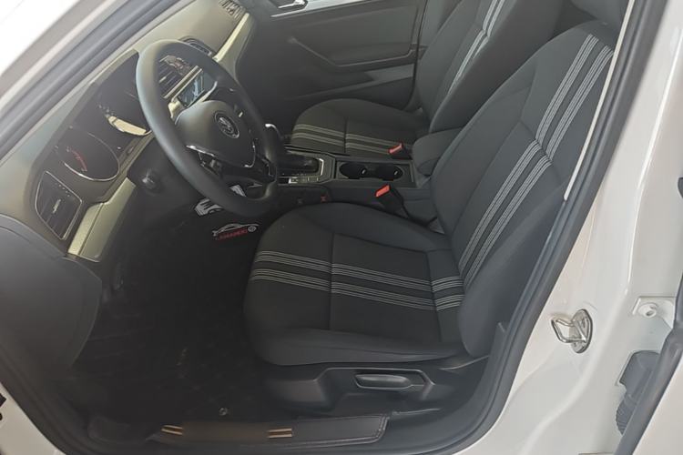 Used Volkswagen Lamando 2018 230TSI DSG Fashion Edition Left Front Seat