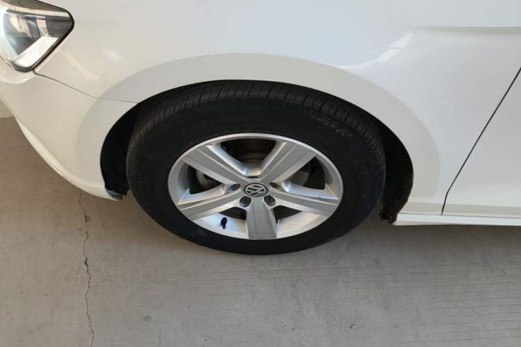 Used Volkswagen Lamando 2018 230TSI DSG Fashion Edition Left Front Wheel Hub