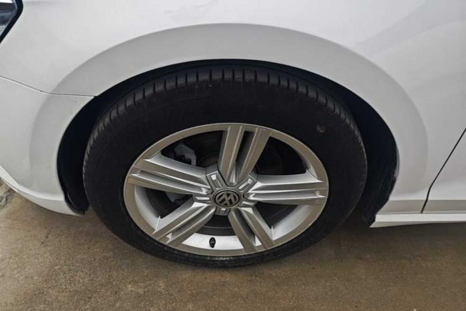 Used Volkswagen Lamando 2018 280TSI DSG Comfort Edition Left Front Wheel Hub