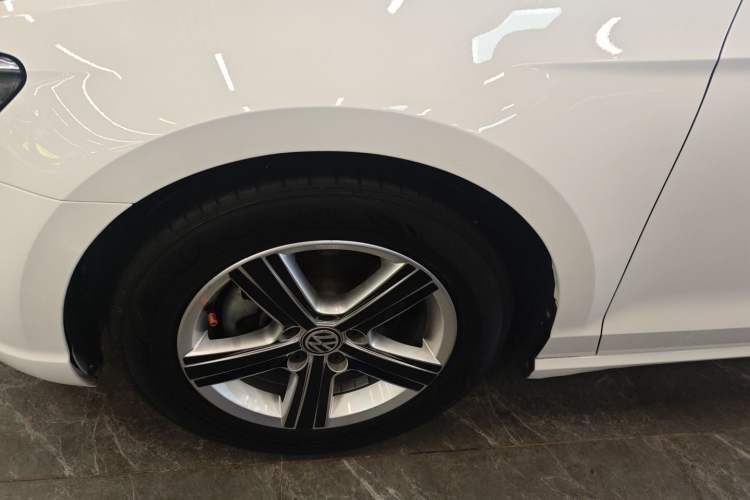 Used Volkswagen Lamando 2018 230TSI DSG Fashion Edition Left Front Wheel Hub