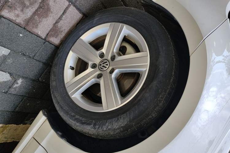 Used Volkswagen Lamando 2018 230TSI DSG Fashion Edition Left Front Wheel Hub