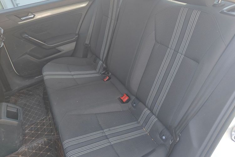 Used Volkswagen Lamando 2018 230TSI DSG Fashion Edition Left Rear Seat