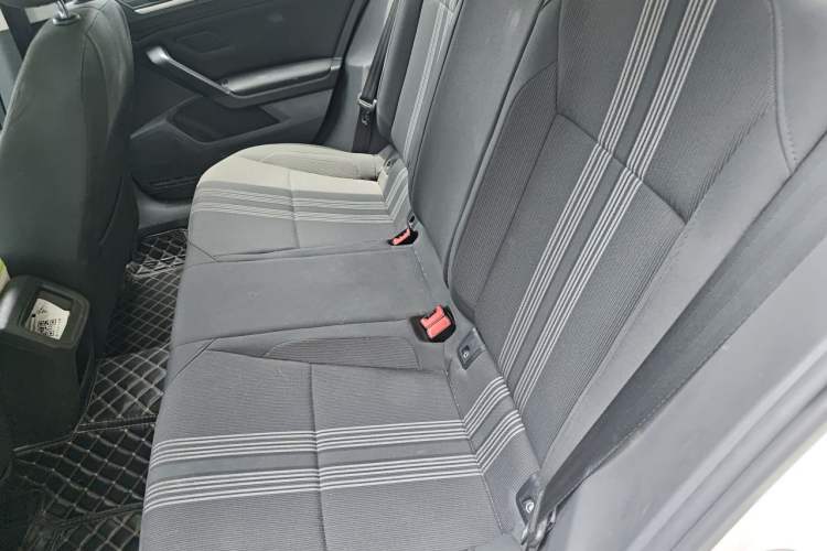 Used Volkswagen Lamando 2018 230TSI DSG Fashion Edition Left Rear Seat