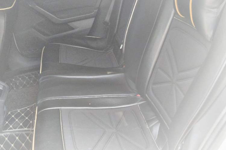 Used Volkswagen Lamando 2018 230TSI DSG Fashion Edition Left Rear Seat