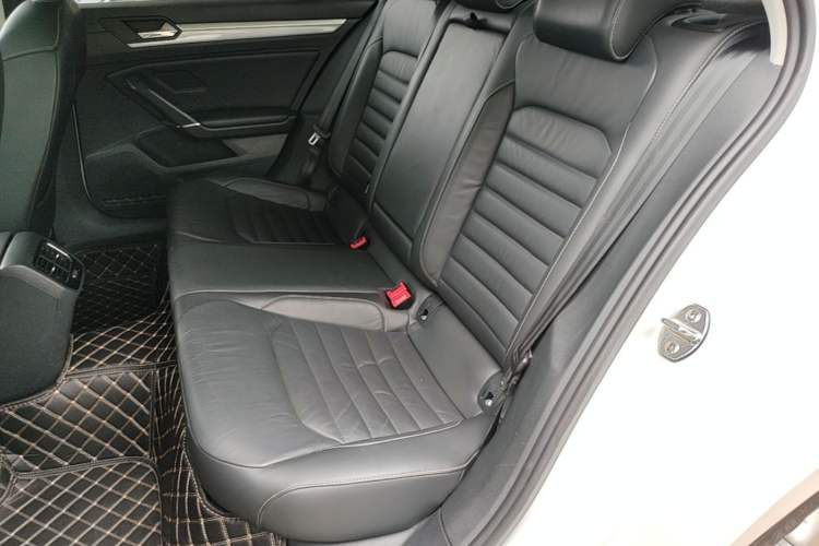 Used Volkswagen Lamando 2018 280TSI DSG Comfort Edition Left Rear Seat