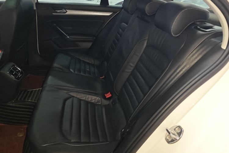 Used Volkswagen Lamando 2018 280TSI DSG Comfort Edition Left Rear Seat