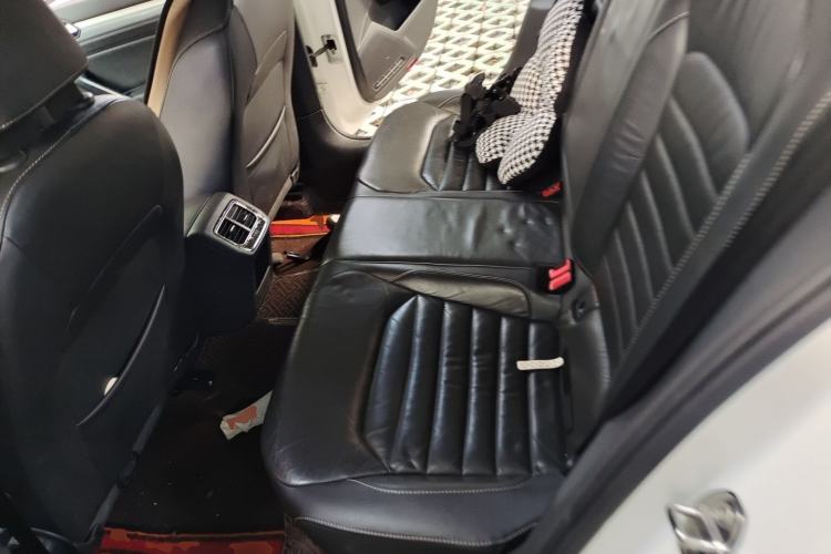 Used Volkswagen Lamando 2018 280TSI DSG Comfort Edition Left Rear Seat