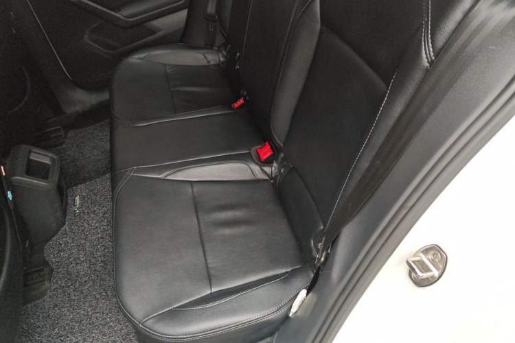 Used Volkswagen Lamando 2018 230TSI DSG Fashion Edition Left Rear Seat