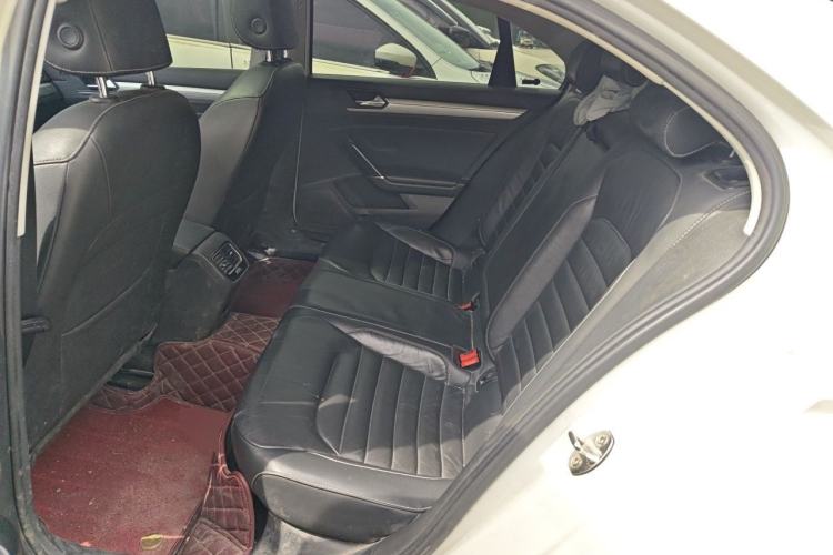 Used Volkswagen Lamando 2018 280TSI DSG Comfort Edition Left Rear Seat