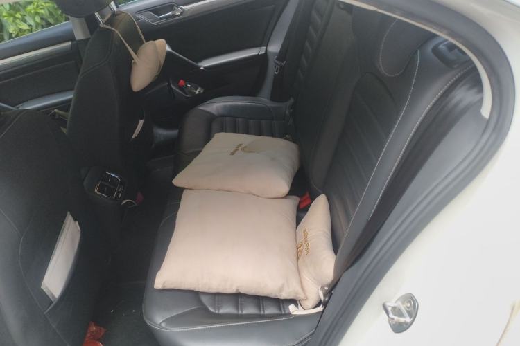 Used Volkswagen Lamando 2018 280TSI DSG Luxury Edition Left Rear Seat
