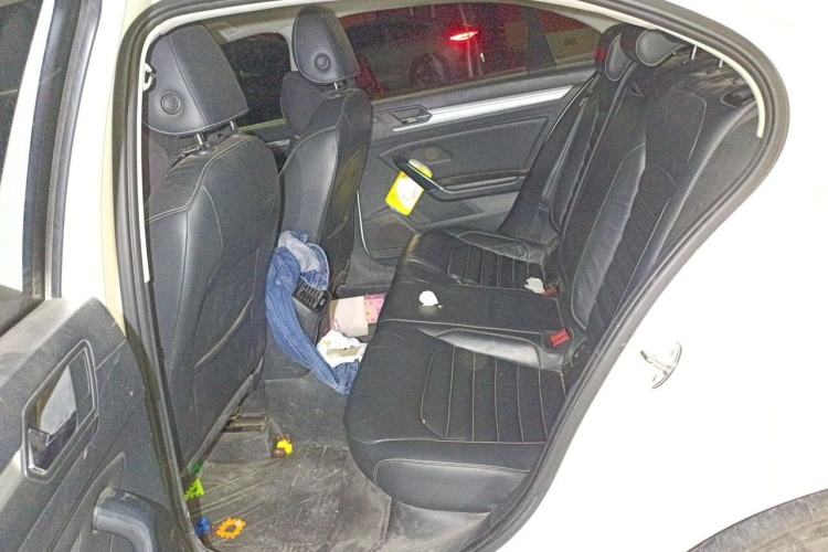 Used Volkswagen Lamando 2018 280TSI DSG Comfort Edition Left Rear Seat