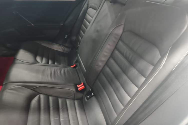Used Volkswagen Lamando 2018 280TSI DSG Comfort Edition Left Rear Seat