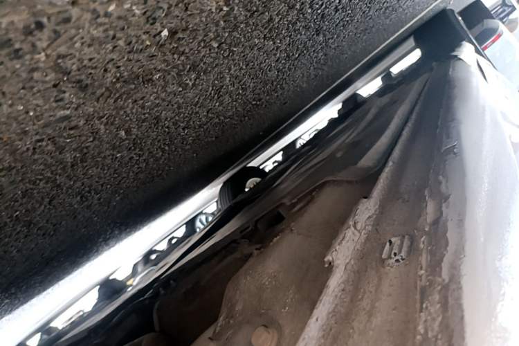 Used Volkswagen Lamando 2018 230TSI DSG Fashion Edition Left Side Sill