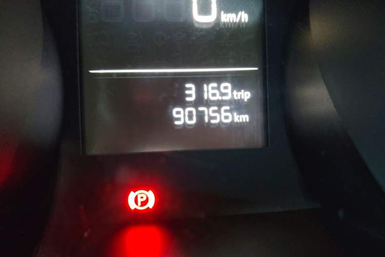 Used Volkswagen Lamando 2018 230TSI DSG Fashion Edition Odometer Close Up