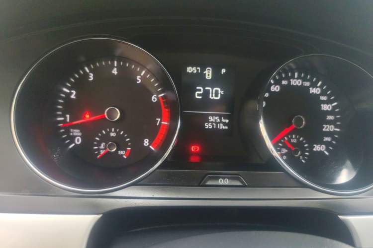 Used Volkswagen Lamando 2018 230TSI DSG Fashion Edition Odometer Close Up