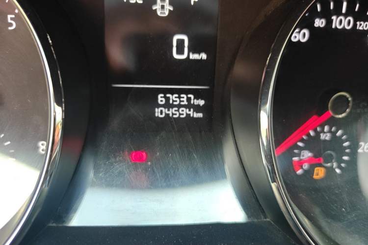 Used Volkswagen Lamando 2018 230TSI DSG Fashion Edition Odometer Close Up