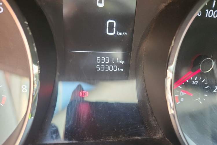 Used Volkswagen Lamando 2018 230TSI DSG Fashion Edition Odometer Close Up