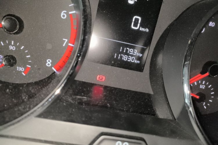 Used Volkswagen Lamando 2018 230TSI DSG Fashion Edition Odometer Close Up