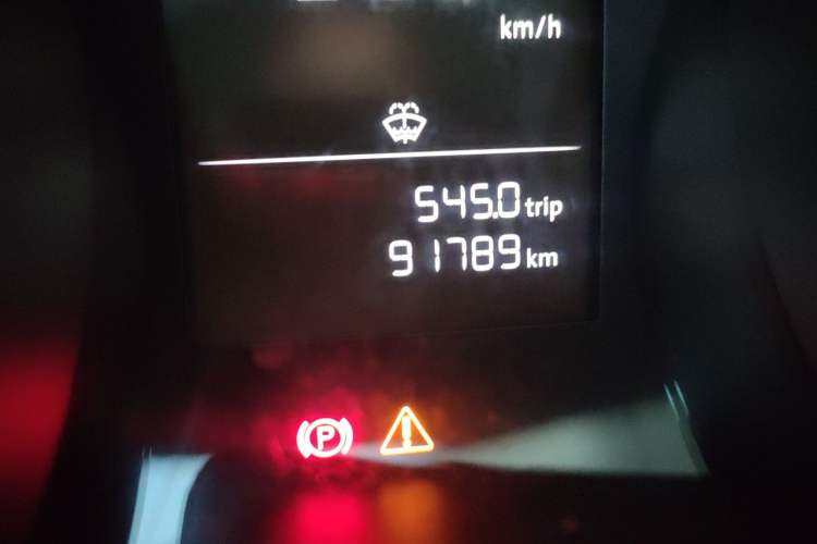 Used Volkswagen Lamando 2018 230TSI DSG Fashion Edition Odometer Close Up