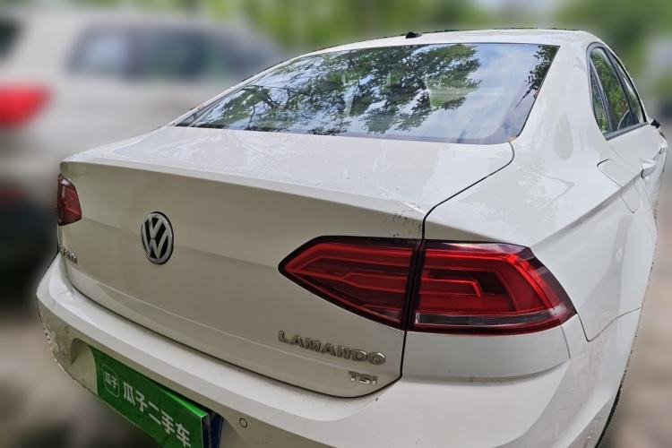 Used Volkswagen Lamando 2018 230TSI DSG Fashion Edition Rear