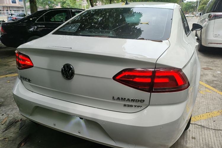 Used Volkswagen Lamando 2018 230TSI DSG Fashion Edition Rear