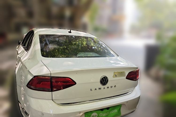 Used Volkswagen Lamando 2018 230TSI DSG Fashion Edition Rear