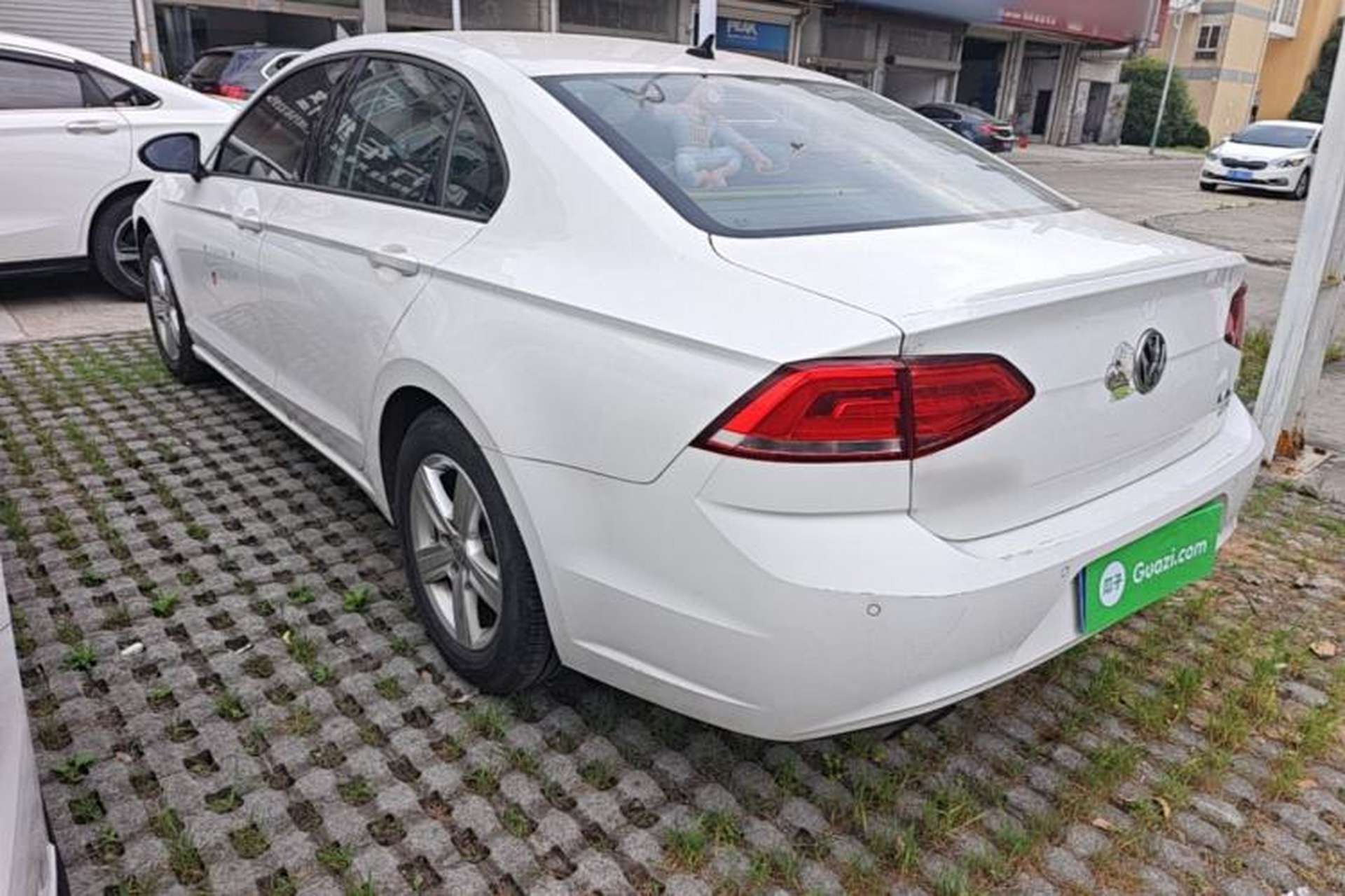 Used Volkswagen Lamando 2018 230TSI DSG Fashion Edition Rear Left 45 Deg