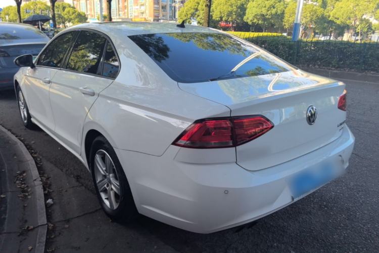 Used Volkswagen Lamando 2018 230TSI DSG Fashion Edition Rear Left 45 Deg