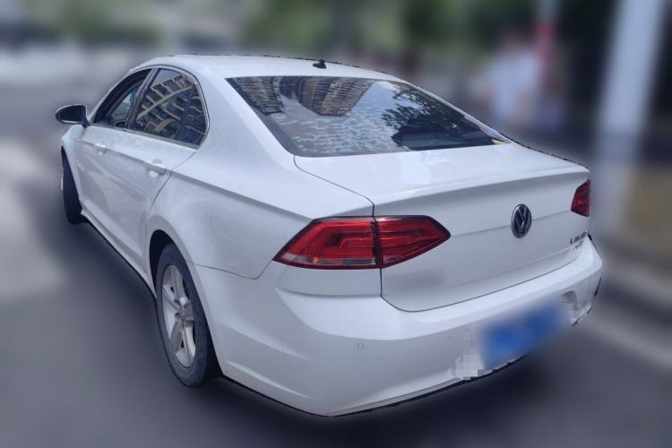 Used Volkswagen Lamando 2018 230TSI DSG Fashion Edition Rear Left 45 Deg