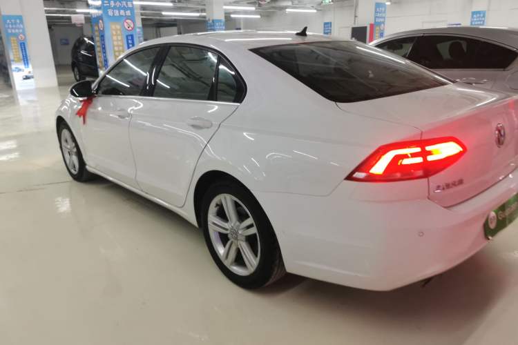Used Volkswagen Lamando 2018 280TSI DSG Comfort Edition Rear Left 45 Deg