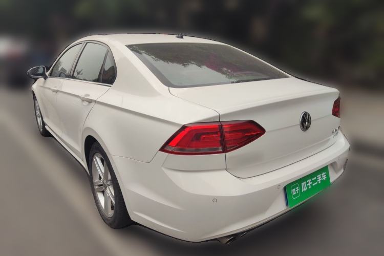 Used Volkswagen Lamando 2018 280TSI DSG Comfort Edition Rear Left 45 Deg