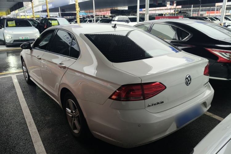 Used Volkswagen Lamando 2018 230TSI DSG Fashion Edition Rear Left 45 Deg