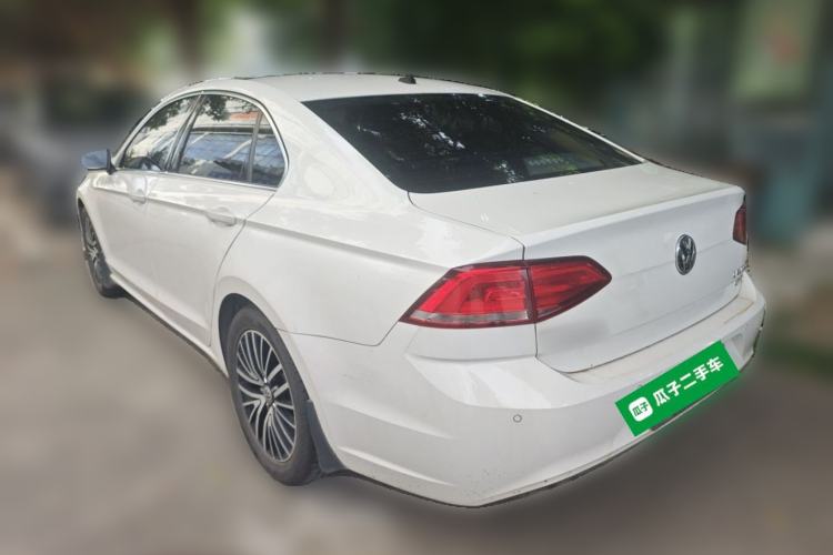 Used Volkswagen Lamando 2018 280TSI DSG Luxury Edition Rear Left 45 Deg