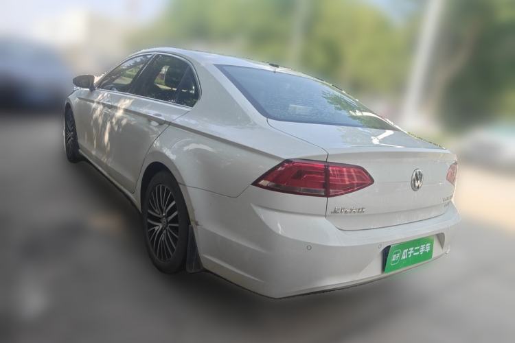 Used Volkswagen Lamando 2018 280TSI DSG Luxury Edition Rear Left 45 Deg