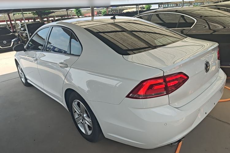 Used Volkswagen Lamando 2018 230TSI DSG Fashion Edition Rear Left 45 Deg