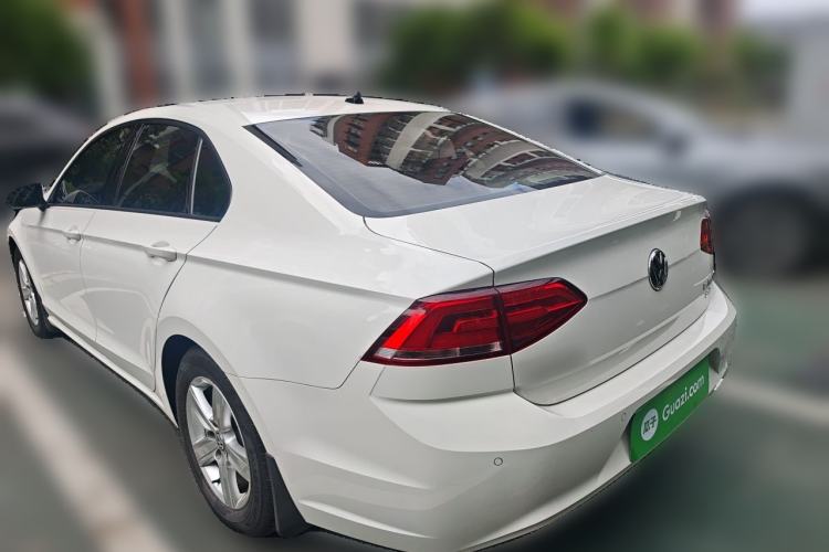 Used Volkswagen Lamando 2018 230TSI DSG Fashion Edition Rear Left 45 Deg