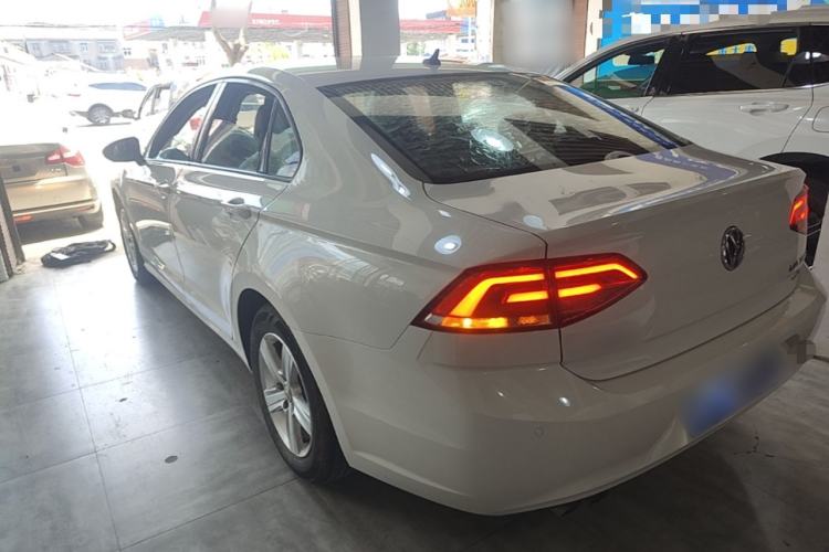 Used Volkswagen Lamando 2018 230TSI DSG Fashion Edition Rear Left 45 Deg