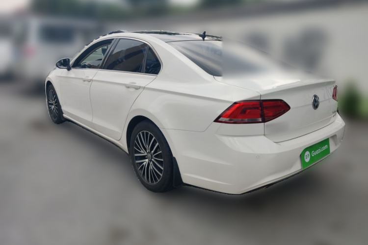 Used Volkswagen Lamando 2018 280TSI DSG Luxury Edition Rear Left 45 Deg