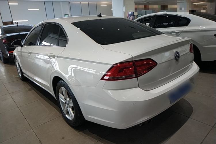 Used Volkswagen Lamando 2018 230TSI DSG Fashion Edition Rear Left 45 Deg