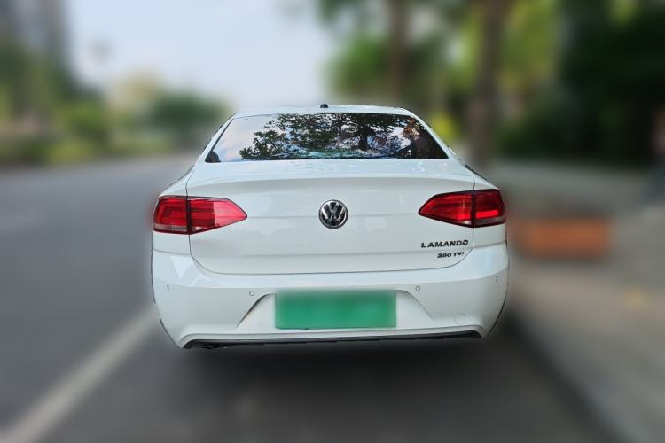 Used Volkswagen Lamando 2018 280TSI DSG Comfort Edition Rear